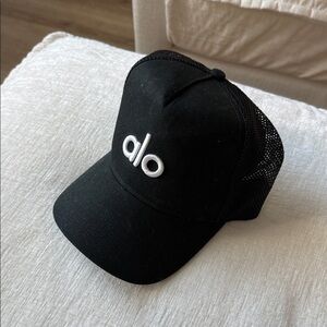 ALO Yoga Black Trucker Hat